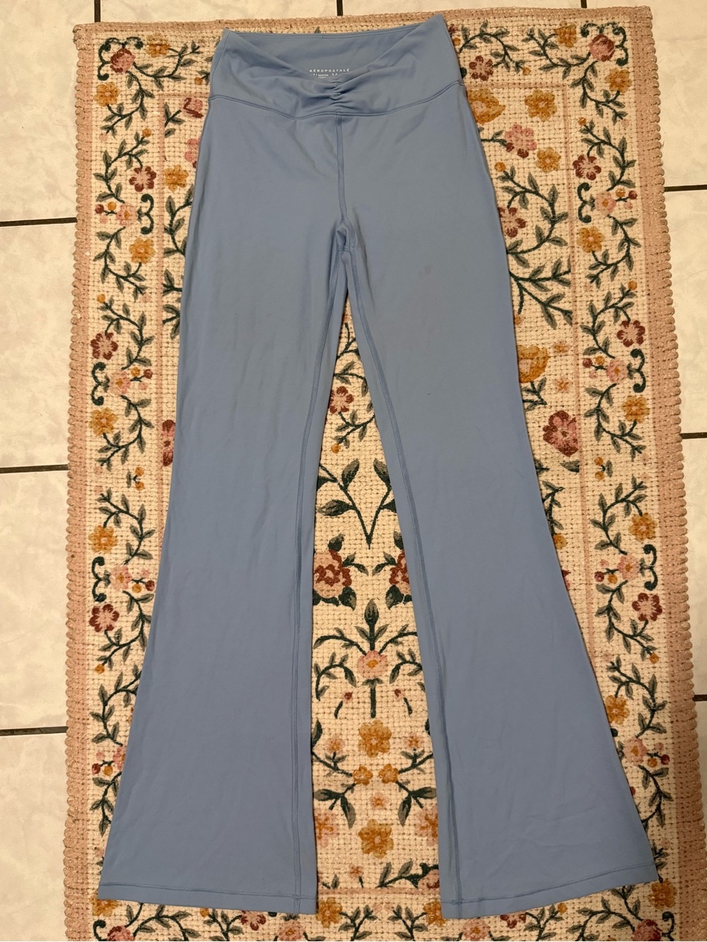 Aeropostale flared leggings